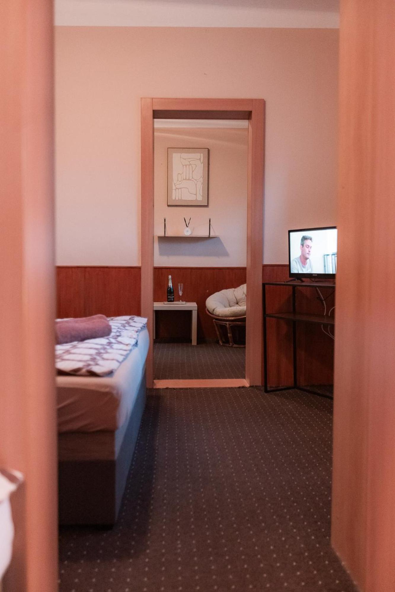 Hotel Rozkos Česká Skalice Cameră foto